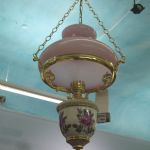 586 2686 PARAFFIN LAMP